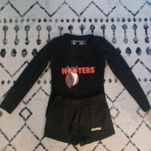 Hooters  girl v-neck longsleeve set XS/S